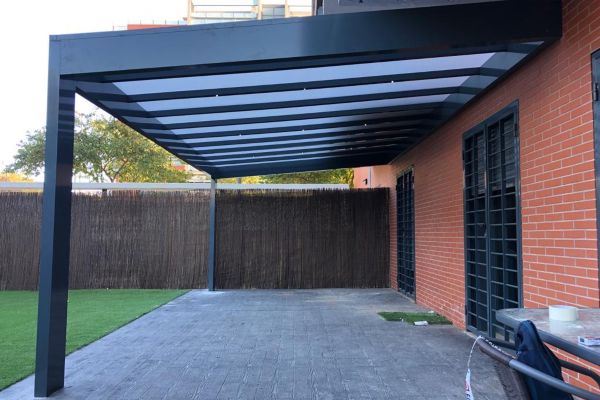 Estructuras metálicas - CM Pamplona · Empresa de carpintería metálica en Pamplona y Navarra Estructuras metálicas - CM Pamplona · Empresa de carpintería metálica en Pamplona y Navarra