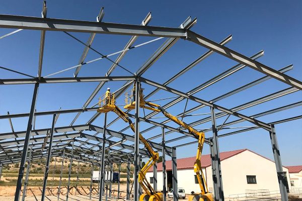 Trabajos para empresas - CM Pamplona · Empresa de carpintería metálica en Pamplona y Navarra Trabajos para empresas - CM Pamplona · Empresa de carpintería metálica en Pamplona y Navarra